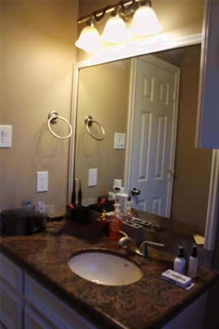 1709 Woodway Circle, Dickinson, TX 77539