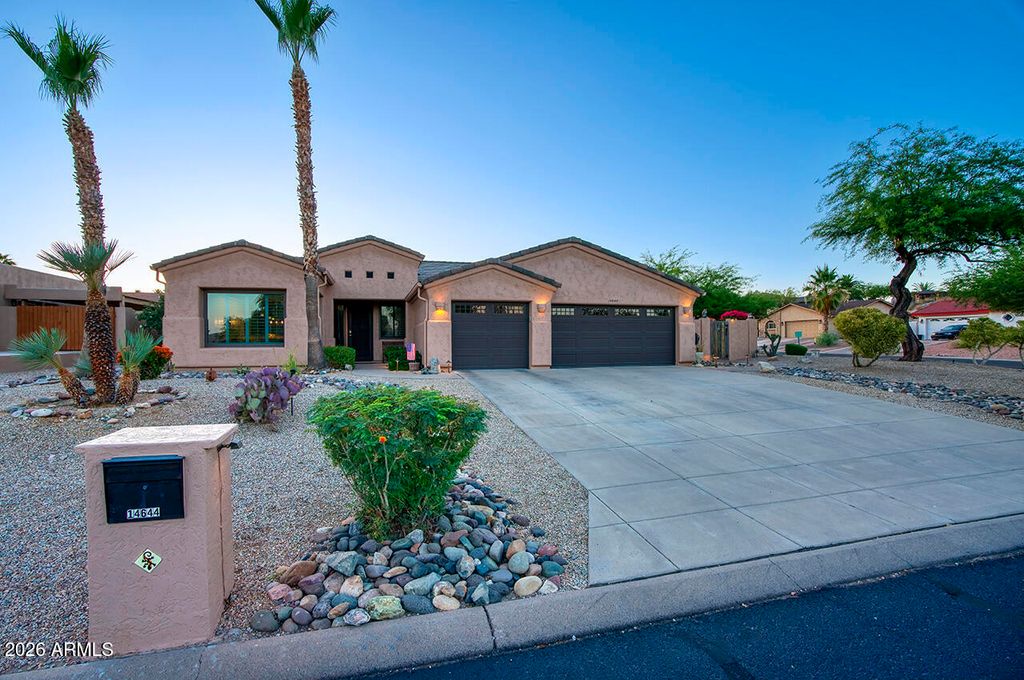 14644 N GREENHURST Avenue, Fountain Hills, AZ 85268