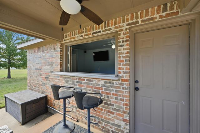 2108 Meadow Springs Drive, Haslet, TX 76052