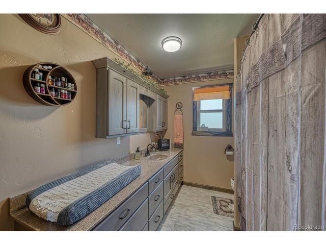 143 Jester Ct, Westcliffe, CO 81252