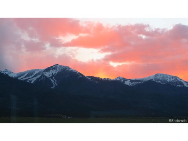 143 Jester Ct, Westcliffe, CO 81252