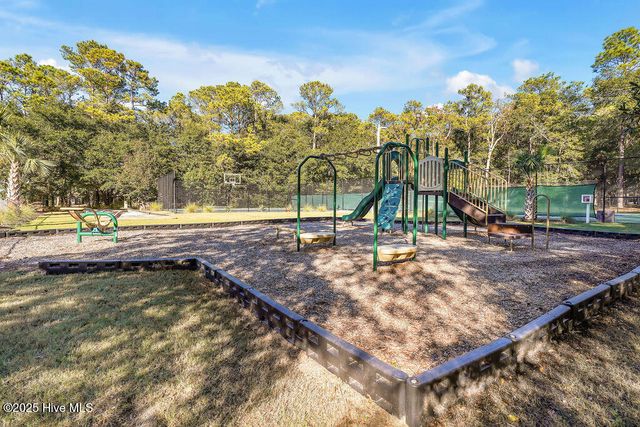 554 Captains Court SE, Bolivia, NC 28422