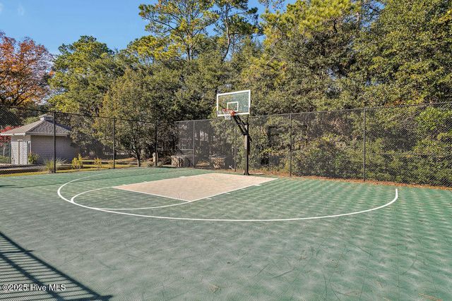 554 Captains Court SE, Bolivia, NC 28422