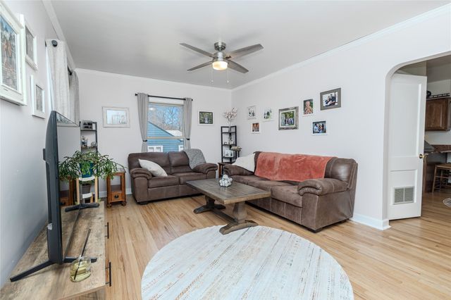 1717 45th Street, Des Moines, IA 50310