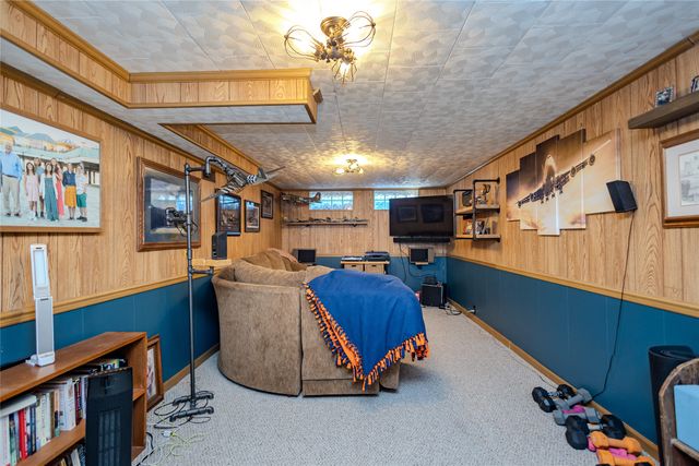 1717 45th Street, Des Moines, IA 50310