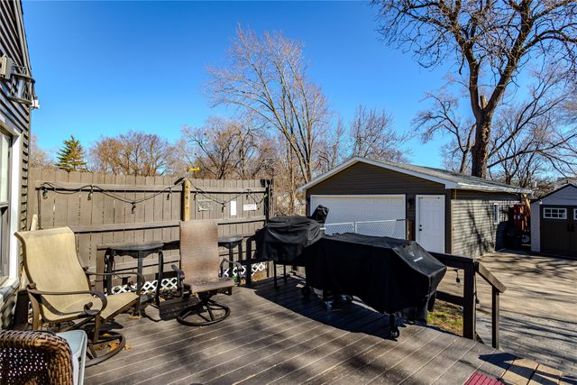 1717 45th Street, Des Moines, IA 50310