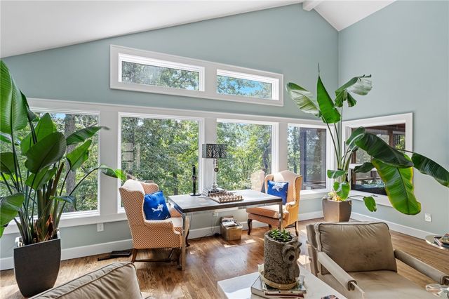 111 Mohawk Lane, Westminster, SC 29693