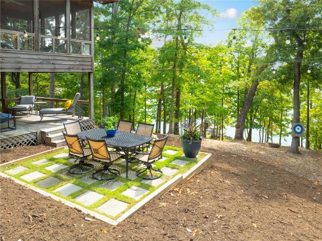 111 Mohawk Lane, Westminster, SC 29693