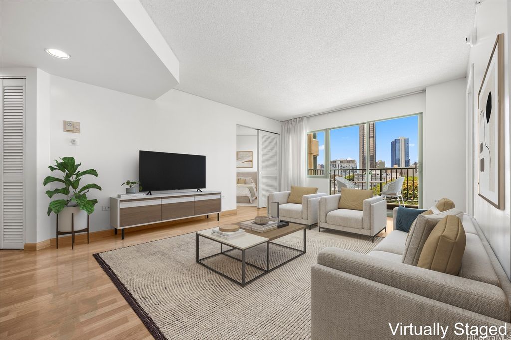 1314 Kalakaua Avenue 410, Honolulu, HI 96826