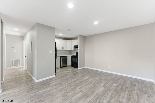 100 Watsessing Ave 5, Bloomfield Twp., NJ 07003