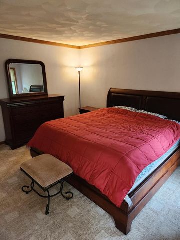 1021 Burnwyck Drive, Janesville, WI 53546