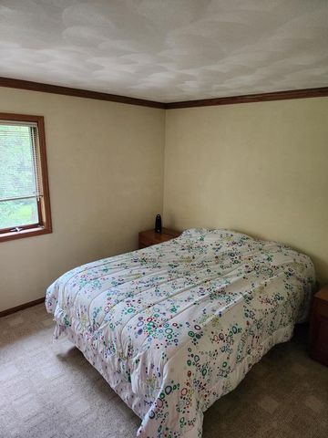 1021 Burnwyck Drive, Janesville, WI 53546