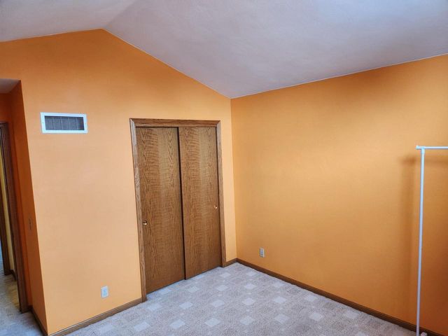 1021 Burnwyck Drive, Janesville, WI 53546