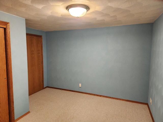 1021 Burnwyck Drive, Janesville, WI 53546