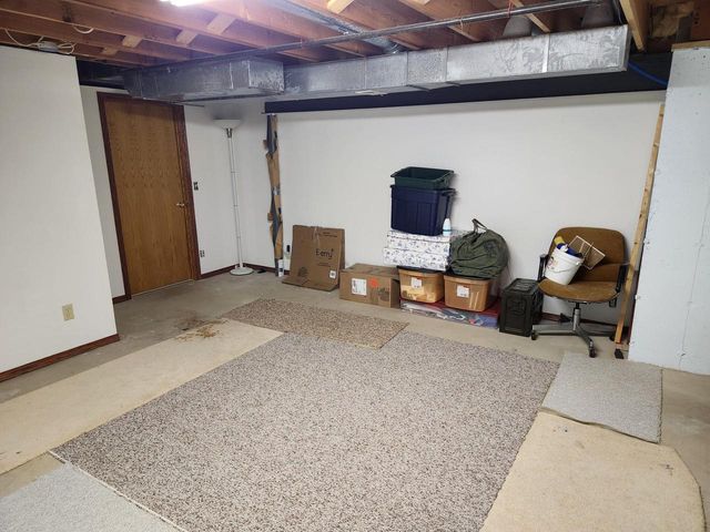 1021 Burnwyck Drive, Janesville, WI 53546