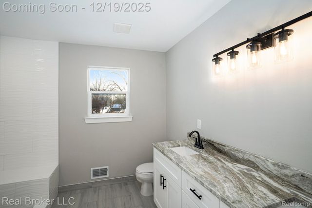 34367 Union Lake Road, Clinton Charter Township, MI 48035