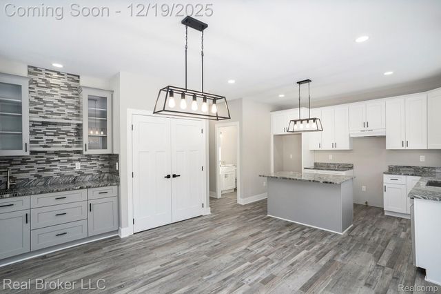 34367 Union Lake Road, Clinton Charter Township, MI 48035