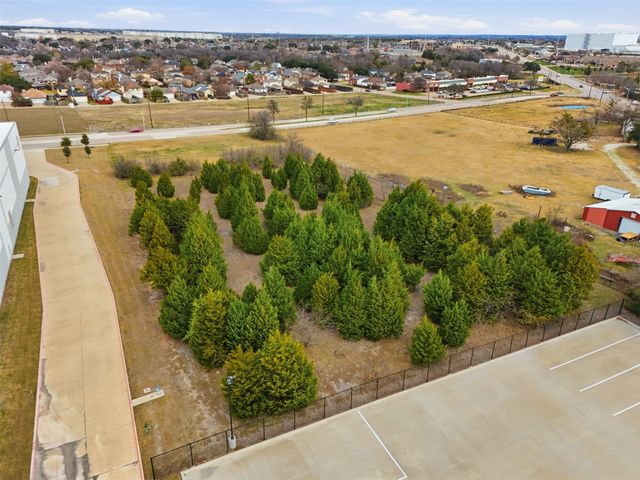 100 E Kearney Street, Mesquite, TX 75149