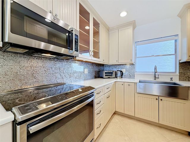 4950 GULF BOULEVARD 903, St Pete Beach, FL 33706