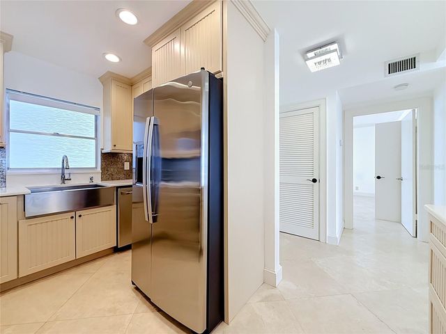 4950 GULF BOULEVARD 903, St Pete Beach, FL 33706