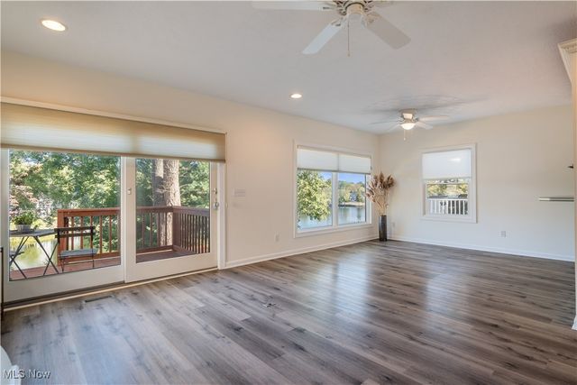 259 Oak Drive NW, North Canton, OH 44720