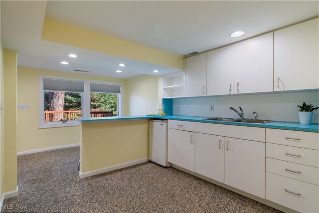 259 Oak Drive NW, North Canton, OH 44720