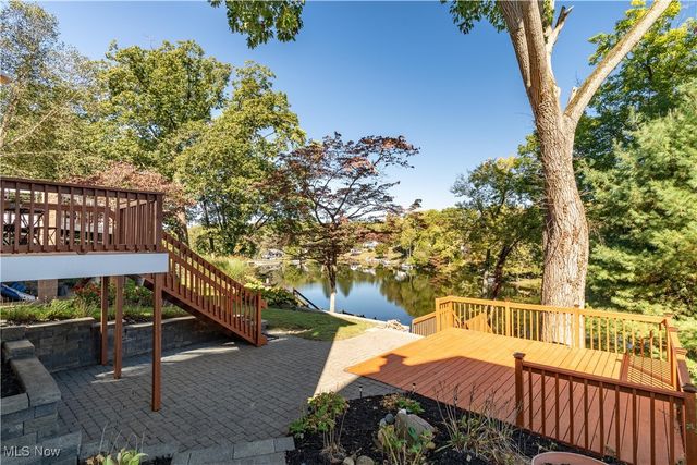 259 Oak Drive NW, North Canton, OH 44720