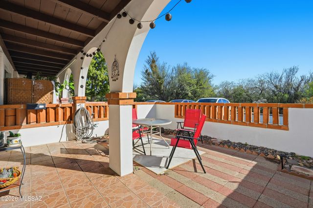 302 S Paseo Aguila Unit C, Green Valley, AZ 85614