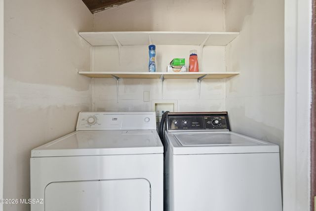 302 S Paseo Aguila Unit C, Green Valley, AZ 85614