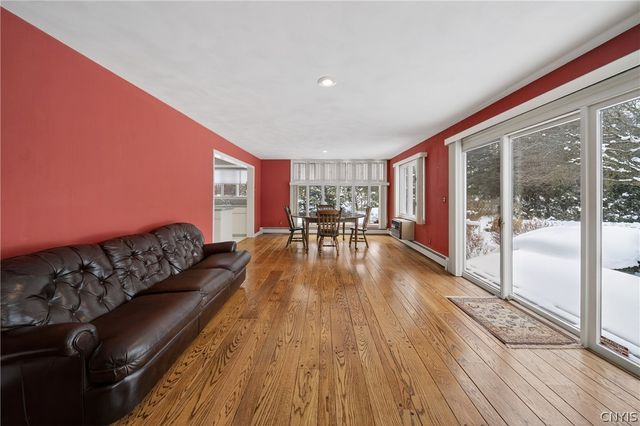 800 Fayetteville Manlius Road, Manlius, NY 13066