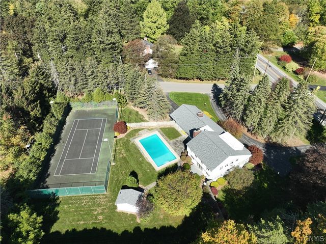 800 Fayetteville Manlius Road, Manlius, NY 13066