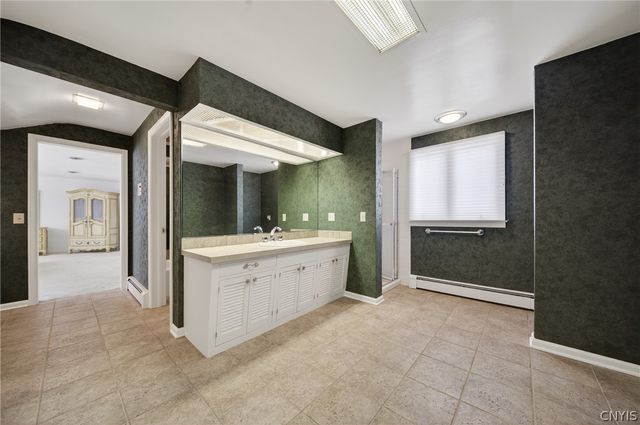 800 Fayetteville Manlius Road, Manlius, NY 13066