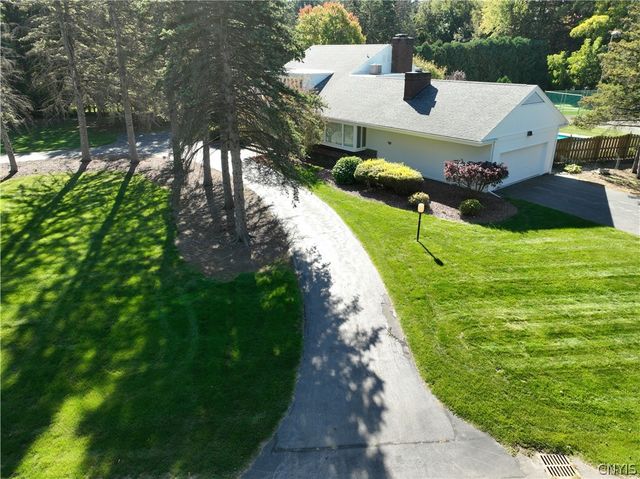800 Fayetteville Manlius Road, Manlius, NY 13066