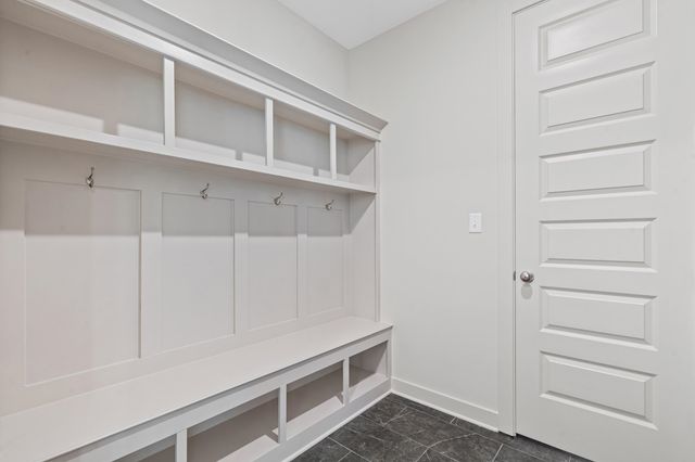 5048 FAIRY MEADOW CV, Arlington, TN 38002