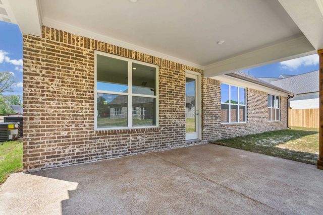 5048 FAIRY MEADOW CV, Arlington, TN 38002