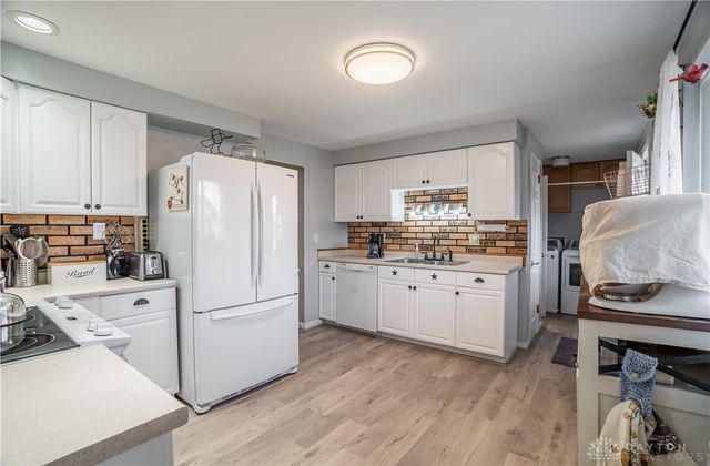 440 Katy Lane, Englewood, OH 45322