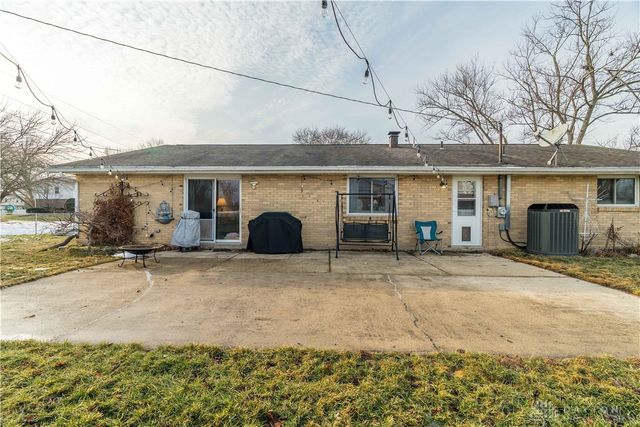 440 Katy Lane, Englewood, OH 45322