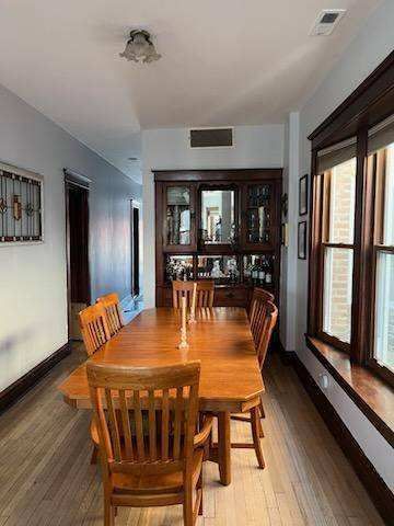 3750 N Hermitage Avenue, Chicago, IL 60613