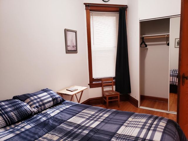 3750 N Hermitage Avenue, Chicago, IL 60613