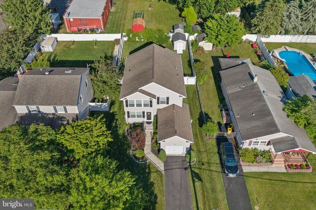 312 SANDALWOOD AVE, Hamilton, NJ 08619