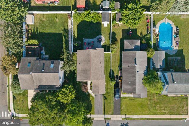 312 SANDALWOOD AVE, Hamilton, NJ 08619