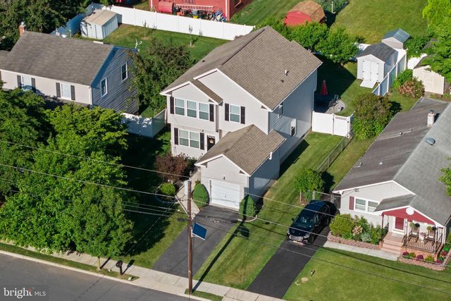 312 SANDALWOOD AVE, Hamilton, NJ 08619