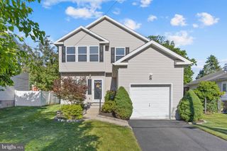 312 SANDALWOOD AVE, Hamilton, NJ 08619