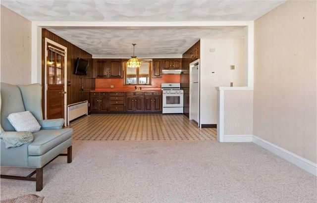 3 Irons Avenue, Johnston, RI 02919