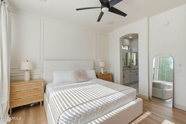 19550 N GRAYHAWK Drive 2060, Scottsdale, AZ 85255