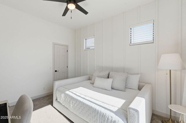 19550 N GRAYHAWK Drive 2060, Scottsdale, AZ 85255