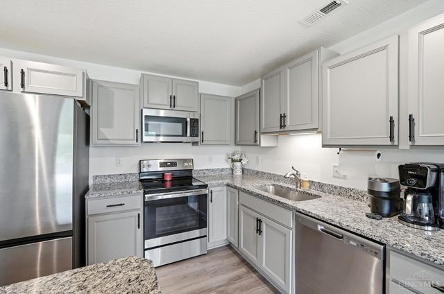 5255 Hazeltine Lane, Turtle Creek Twp, OH 45036