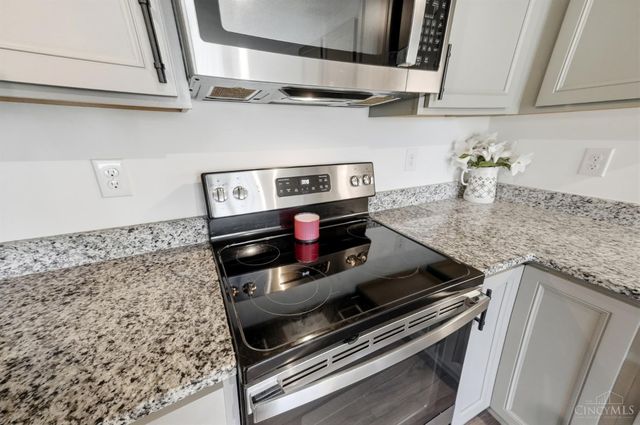 5255 Hazeltine Lane, Turtle Creek Twp, OH 45036