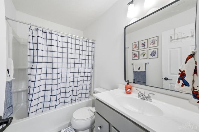 5255 Hazeltine Lane, Turtle Creek Twp, OH 45036
