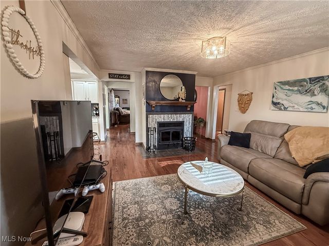 202 Forest Drive, Parkersburg, WV 26104